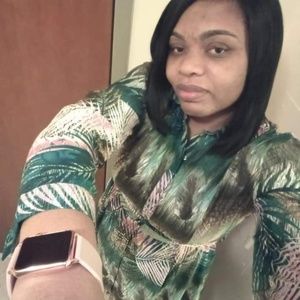 Meet your Posher, Anyi mercedes